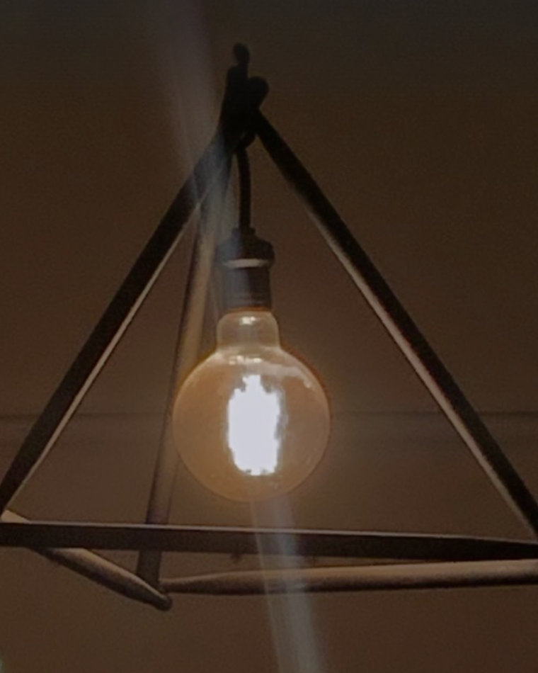 Luminária Tetraedro